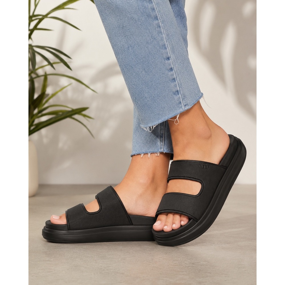Reef Cushion Bondi 2 Bar Slides Womens 7 Black Comfort Sandals Chunky Platform